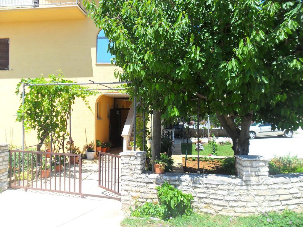 Apartments Stana Sukošan Extérieur photo
